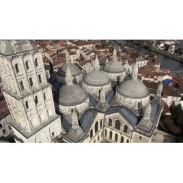 VISITE DES COUPOLES DE LA CATHEDRALE SAINT-FRONT